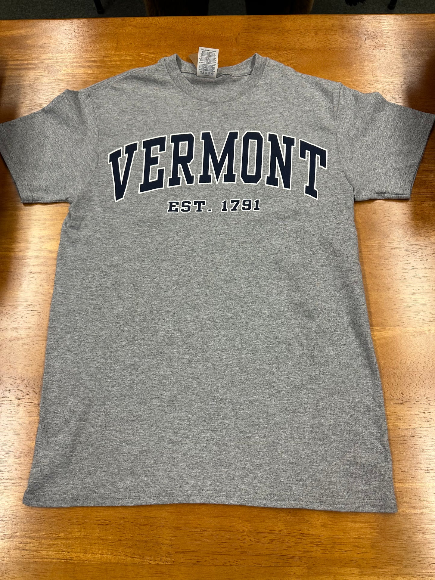 Vermont Est 1791 Full Front Heather Arch