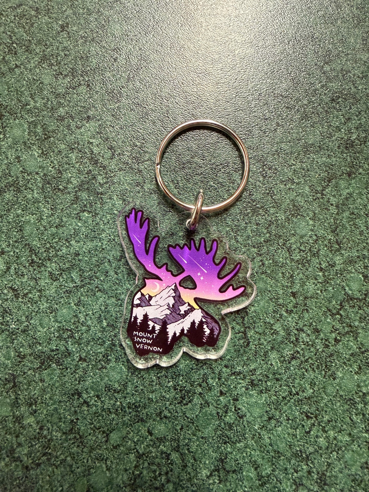 Scenic Moose Head Keychain