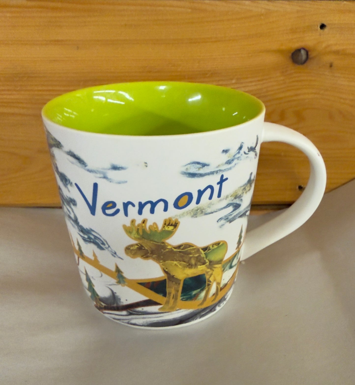 Marble Pattern Watercolor Vermont Scene Mug Color Green
