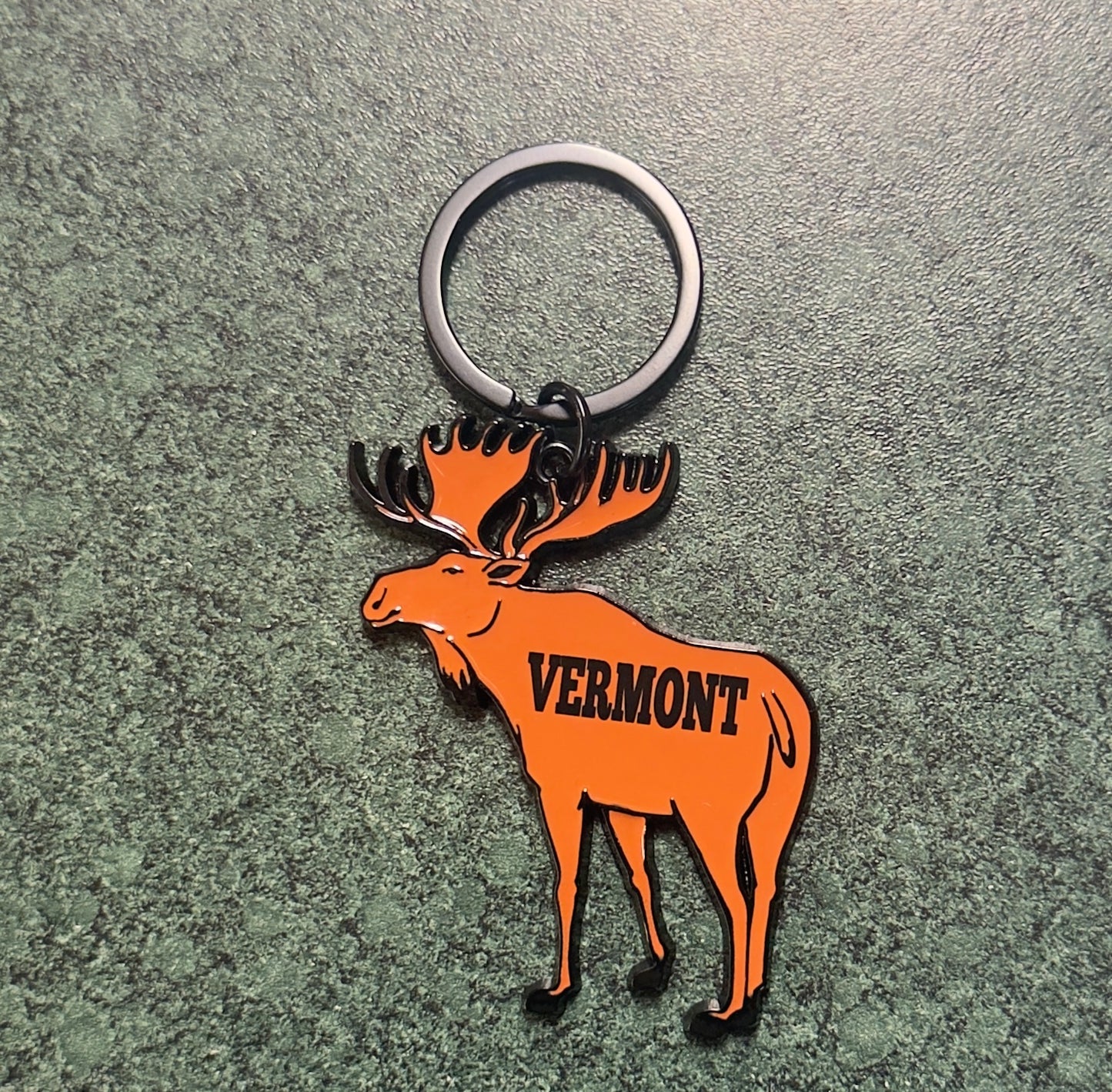 Vermont Standing Moose Keychain