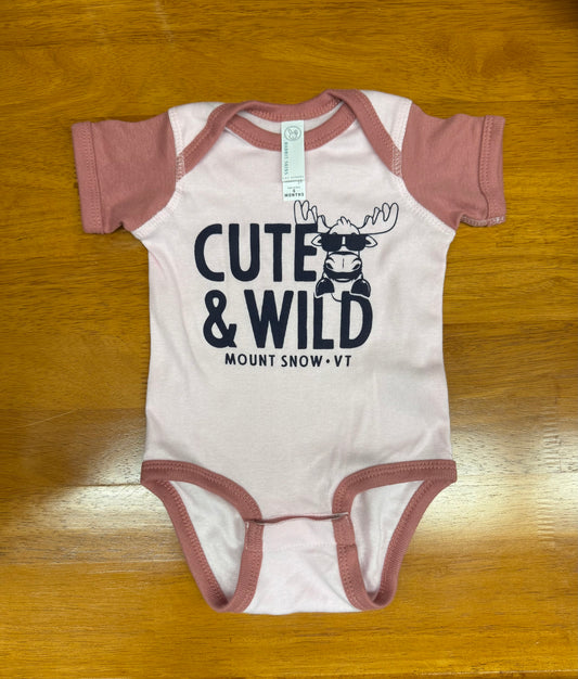 Oakly Moose Infant Onesie Color Pink