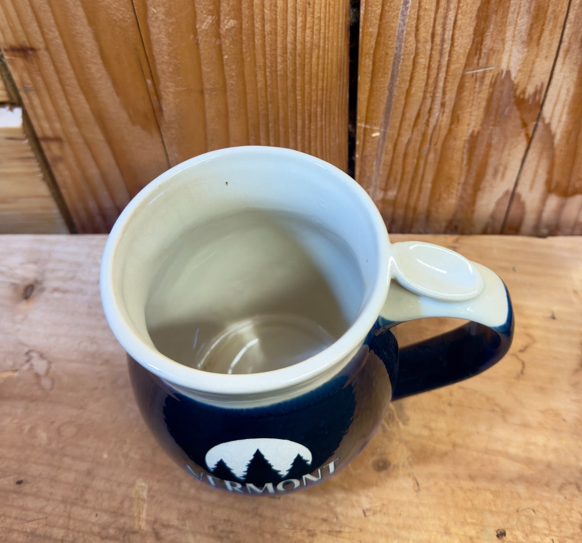 Thumb Grip Mug Color Blue