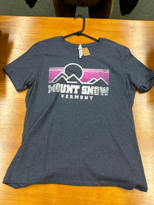 Mount Snow Pink Sun Full Front Short Sleeve Heather