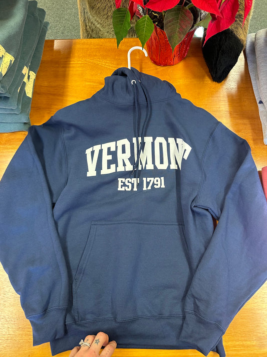 PC90H Vermont Est 1971 Hoodie