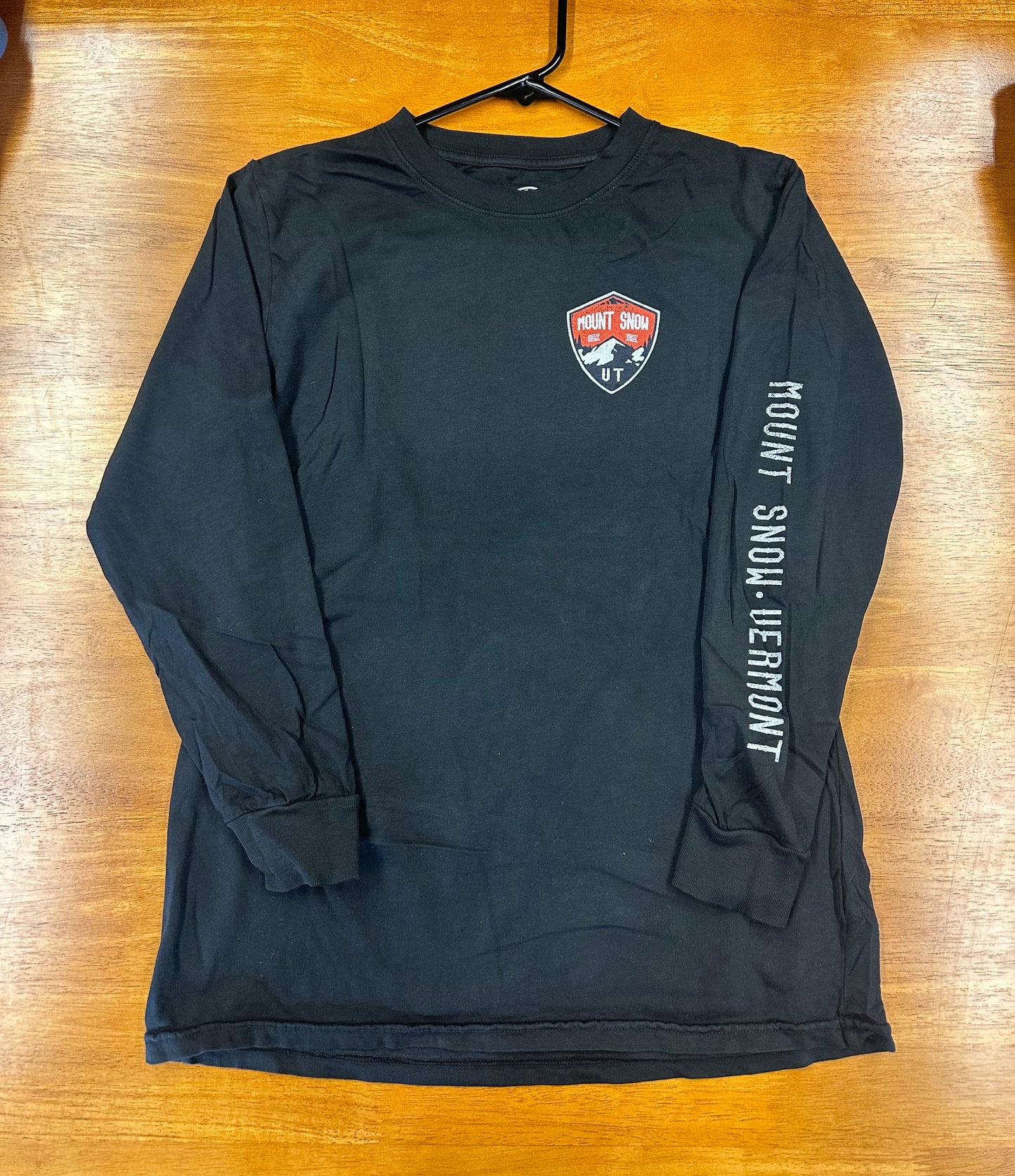 Youth Alpine Crest Long Sleeve T Shirt Color Black