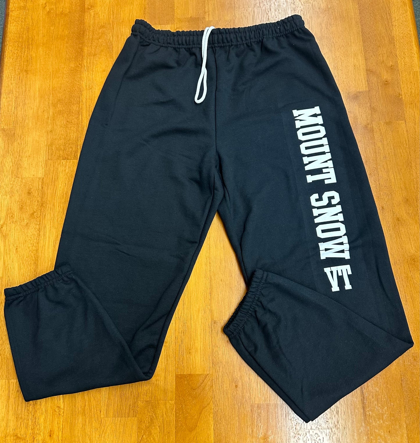 18200 Mount Snow VT Sweatpants Color Black