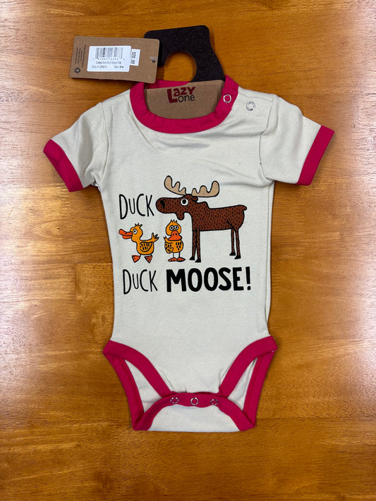 Infant Duck Duck Moose Onsie Color Creme/Pink